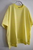 画像2: TRAVAIL MANUEL ミディ天竺ボーダースリットワイドTee (2)