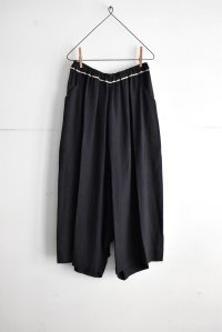 vmヴ―ム リネンレーヨン サルエルスタイルパンツ
