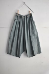 vmヴ―ム リネンレーヨン サルエルスタイルパンツ