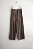 画像1: TRAVAIL MANUEL レーヨンリネンストレッチ 2タックワイドパンツ (1)