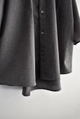 画像8: TRAVAIL MANUEL ハイツイストストレッチ バンドカラーSH
