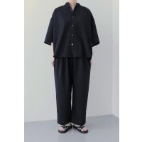 TRAVAIL MANUEL ハイツイストストレッチ バームパンツ