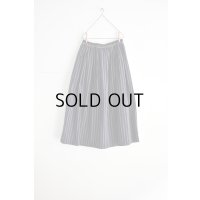 vmヴ―ム マルチストライプ タックギャザースカート