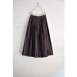 vmヴ―ム マルチストライプ タックギャザースカート