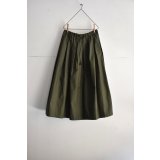 vmヴ―ム コットンモールスキン タックスカート