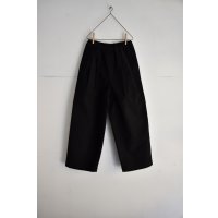 TRAVAIL MANUEL モールスウェード 2タックトラウザー