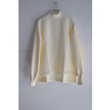 TRAVAIL MANUEL 起毛裏毛ハイネックプルオーバー