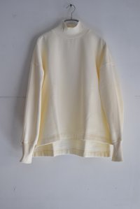 TRAVAIL MANUEL 起毛裏毛ハイネックプルオーバー