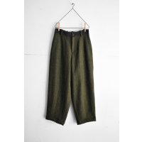 vmヴ―ム ライトウールサージ ワイドテーパーラインパンツ