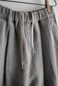 画像6: TRAVAIL MANUEL ウール/リネンミルド 2タックトラウザー (6)