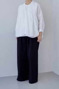 画像1: TRAVAIL MANUEL ウォッシュリネン L/Sギャザーブラウス (1)