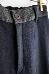 画像5: vmヴ―ム ライトウールサージ ワイドテーパーラインパンツ (5)