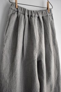 画像4: TRAVAIL MANUEL ウール/リネンミルド 2タックトラウザー (4)